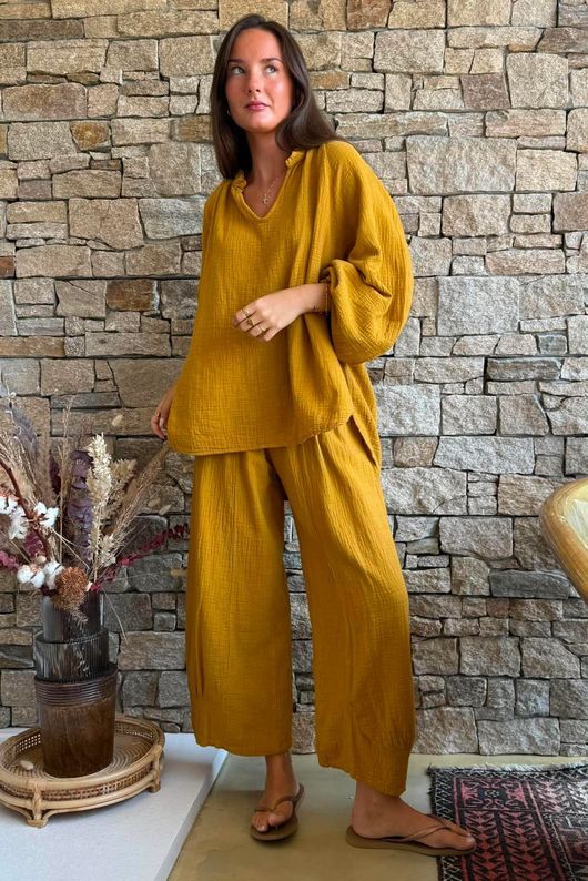 Santos Cushion Cotton Heathcliff Blouse Tumeric?